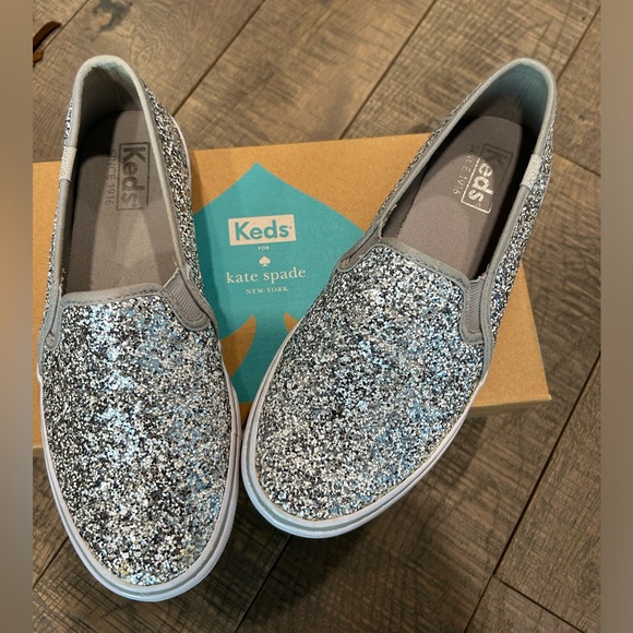 Keds X Kate Spade Slip on Glitter Sneakers! Great Condition!! - Picture 2 of 9